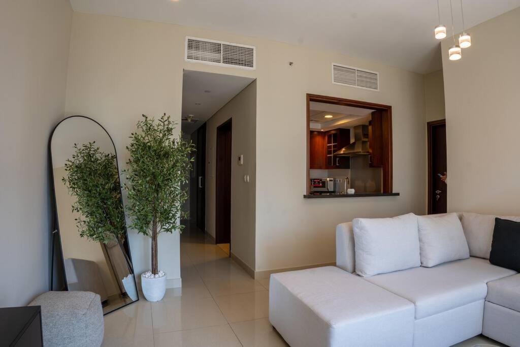 Luxury Burj Khalifa View - Mins Walking Dubai Mall Apartment Exterior foto