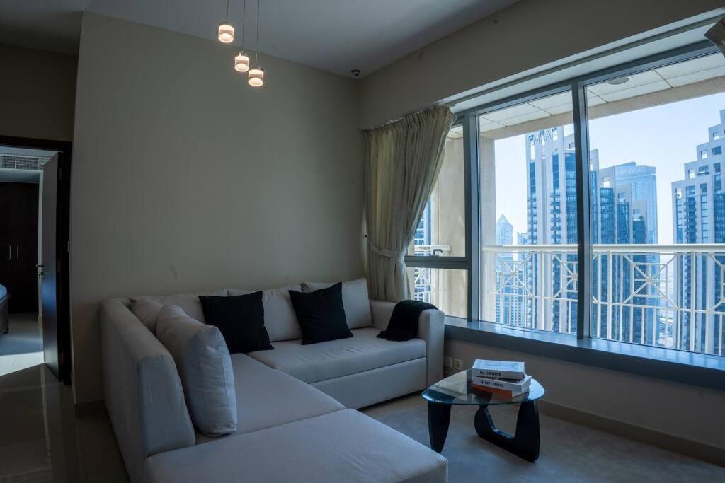 Luxury Burj Khalifa View - Mins Walking Dubai Mall Apartment Exterior foto