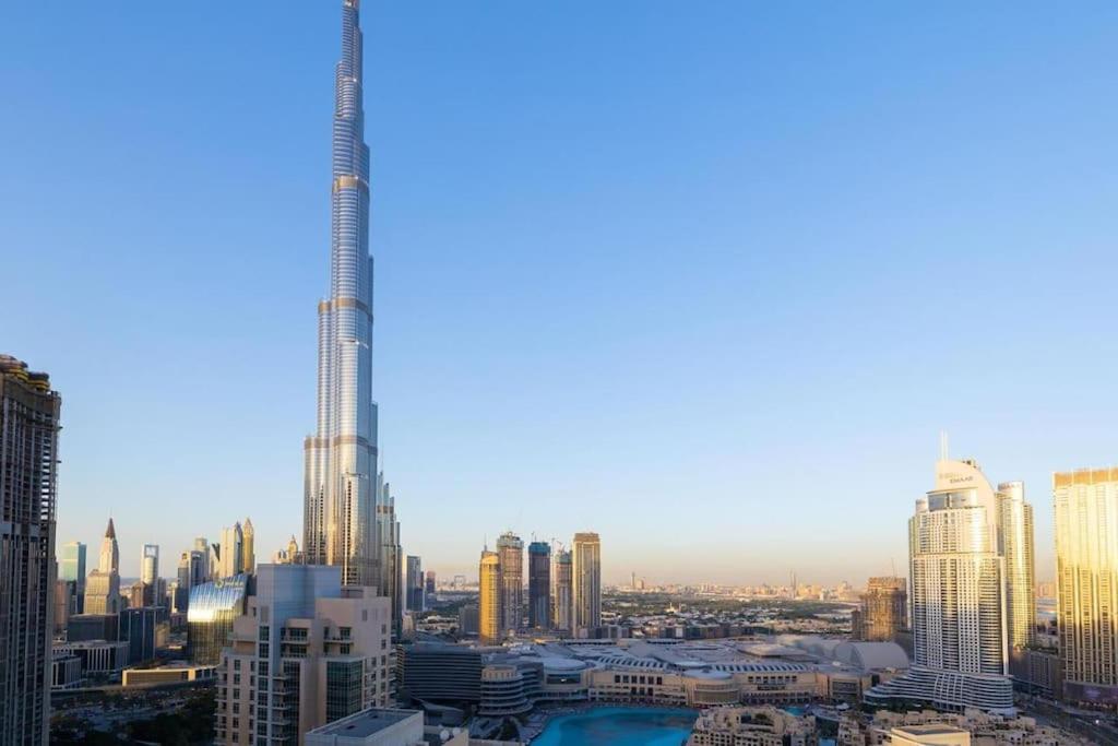 Luxury Burj Khalifa View - Mins Walking Dubai Mall Apartment Exterior foto